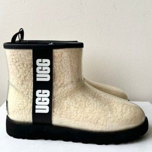 UGG Classic Clear Mini Rain Boot Women US size 8, Worn Once Indoors